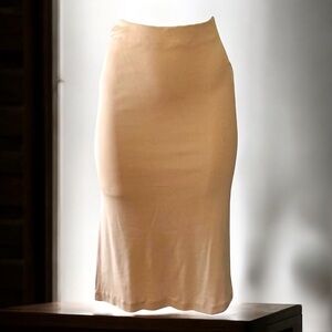 VTG GUCCI STRETCH NUDE PENCIL SKIRT SIZE 38 ITALY